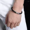 Braccialetti di fascino squisito snap in acciaio inossidabile snap bracciale in pelle intrecciata per uomini donne donne semplici gioielli di gioielli in tessuto a mano