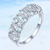 Bröllopsringar Trendiga Aquamarine Ring Elegant V Shape Crystal Rings for Women Brud Bröllop Förlovningsring Jubileumsgåva Smycken Anillos