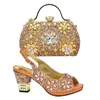 Chaussures habillées Chaussures et sacs italiens de luxe 2024 sacs de mariés de mariage correspondant à des strass et taille