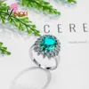 Klusterringar Flower Christmas Jewelry Gifts Green Cz Cunic Zirconia Stone Wedding For Women 925 Sterling Silver Party Finger Ring