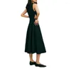 カジュアルドレスブラックドレス女性の夏のウエストカットアウトデザイン小さなスカート甘くてスパイシー