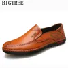 أحذية غير رسمية متسكعون أزياء 2024 رجال الرجال الرجال Zapatillas Hombre Sapato Masculino Social Couro Zapatos