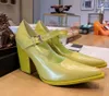Elbise ayakkabıları şeker rengi parlak deri kadın şık tek yüksek topuklu kama tokası kayış lüks döndü ayak parmak tasarımcısı parti ayakkabı
