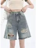 Design de plusieurs trous multiples à jambes larges rétro bleu denim shorts unisexes capris d'été femelle haute taille jeans courte 240418