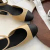 Klädskor 2024 äkta läder Mary Jane Pearl Single Thick Heel One Piece With Celebrity Hollow Out Colored Sandals