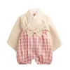 Sets 2pcs rétro kimono été bébé baby garçons fille vêtements tops shortsleeved Bathrobe nouveau-né bébé kimonos unisexe tenues