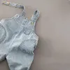 Chemises Spring Baby Sauthoue NOUVELLES filles Bompers Rompers Denim Pocket Boys Jumps Curchs Baby Rompers 2023 Summer New-Born Migne Sautpuise Jeans