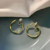 Kolczyki 2023 Retro Metal Heart Cross Ear Clips dla kobiet dziewczyny proste bez przekłuwania klipsów Masowe ucha biżuteria
