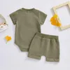 Kledingsets Zomer geboren babyjongens kleren Solid kleur korte mouw knop omhoog wafel romper en casual shorts