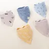 Accessoires 5 PCs/Los Baby Baumwolle Latzen füttern Dreieck Bandana Schürze Kleinkleidung Rurpe Tücher Speichel Handtuch Baby Girls Esszubehör Baby -Sachen