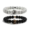 Brands charme des bracelets de perles de bijoux en pierre naturelle Couple Bracelet de couronne noire Hommes avec des perles de cuivre bracelet Femmes Pulsera Dorada