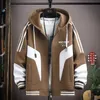 Giacche da uomo maschile con cappuccio di cotone casual 2024 Sports primavera/estate Sportspiclo sciolto cappotto Street Vorgolare Topl2404