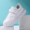 Buty do krykieta dla dzieci Spring White Boys 'Buty skórzane dziewczyny „Białe buty Białe Białe Szkoły Podstawowe Białe buty sportowe