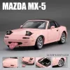 Auto's 1/32 Mazda MX5 Simulatie Alloy Toys Cars Model Diecast metaal met geluids- en lichte pull -back -serie Kindercollectie collectie