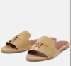 Nouveaux designers Lady's Sandal Sandal Slipper WPMEN Summer Walk Suede Loro Sandales Slide Sandales Mules Flats Flip Flip Flip Slip on Open Toe Cool Piana Slippers Chaussures