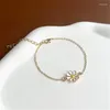 Strand Fashion Trend Unique Design Elegant Delicate Simple Small Daisy Flower Ring Armband Halsband Kvinnans smycken Party Premium Gift