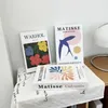 Dekorativa föremål Figurer Ins Style Creative Fake Book Decoration Modern Simple Art Simulation Matisse Model Living Room D240424