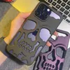 Mobiltelefonfodral Luxury Matte Plating Metallic Color Hollow Out Skull Hard Fall för iPhone 14 13 12 11 Pro Max 15 Plus Fashion Stuff Cover D240424