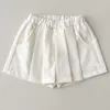 Shorts geboren meisje all-match geplooide culottes outfit kleine baby zomer stevige rok met binnenste veiligheid bodem denim korte rokken kleding