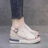 SLIPPER Dames Wedge Platform Sandalen 2024 Zomer nieuwe mode retro Rome strandschoenen dames casual peep teen zachte comfortabele slippersl2404