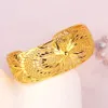 Miedziane złoto Plane otwarte mankiety rzeźbione kwiaty Dubaj Arabski ślub luksusowy biżuteria Bezpłatna rozmiar Braceletów 240416