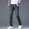 Heren jeans klassieke zomerheren dunne stretch fit Jeans Business Casual Slim Fit denim broek zachte stof hoge kwaliteit rechte been broek 240423