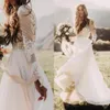 Bohemian Country Wedding Suknie z czystymi długimi rękawami Bateau Neck Line Lace Applique Chifon Boho Bridal Suknie tanie, ale High3058908