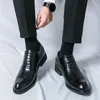 Casual Shoes Men Formal Lace Up Classic Dress Business Italian Oxfords Footwear Elegant Brogue Black Wedding