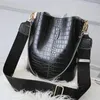 Bolsas de moda Crocodile Crossbody para mujeres Bolsas de diseñador de marca de hombro PU Bolso de cuero Top-Handl