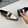 Sıradan Ayakkabı Suojialun 2024 Sonbahar Karışımı Renkli Kadınlar Düz Moda Altın Toka Üzerinde Ladies Laofer Topuk Açık Bale