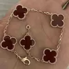 Fine emballage magnifique bracelet en ligne ventes en argent sterling à quatre feuilles fleur femelle femelle rose rouge or avec vanley d'origine