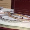 Designer Bracelet Moisanite Couple en or Double Row Diamond Luxury Bijoux Largeur Cidden Inclay Process Advanced Fade résistant à la livraison gratuite