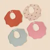 4Pcs Flower Edges Burp Cloth Gauze Feeding Bib for Baby Boy Girl Wipe Drop 240422