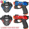 Gun oyuncakları lazer etiket silah seti elektrikli kızılötesi savaş oyuncak silahlar silah çocukları lazer vuruş tabanca erkekler için çocuklar için kapalı açık sportsl2404