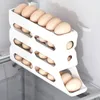 Capacité d'oeuf de rangement de cuisine Boîte de réfrigérateur avec roulement automatique quatre niveaux pour un restaurant économique d'espace