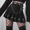 Zwarte hoge taille mini -rokken punk geplooide vintage rok gothic streetwear cross print vrouwen lolita harajuku 240418