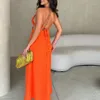 Casual jurken modieuze sexy dames v-neck slip solide kleur backless veter taille split a-line rokken 2024 lente dameskleding