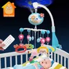 Baby Crib Mobiel rammelaar speelgoed voor 012 maanden baby roterende muzikale projector nachtlichtbed Bell Educatief Geboren cadeau 240415