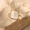 Cluster Rings Minar French White Color Square Natural Shell Charm för Women Gold Pvd Plated rostfritt stål Justerbar fingerring