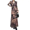 ワークドレス2024春秋の女性ファッショントレンドVネックフィットトップTシャツ汎用ラップヒップハーフスカートデザイン2ピースlx630s