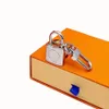 Top Luxury Designer Lock Keychain Dernier style Gradient Couleur Keychains Sac coloré Pendante Car Key Chain Letter ACCESSOIRES ACCESSOIRES DE BOX CADEAU BOX