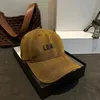 Tappi di baseball morbidi da baseball da uomo cappello da donna versatile coppia casual berretto a punta sport hat hat vintage moda usurata designer di berretto da palla maillard casquette