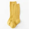 Réchauffères Nouvelles chaussettes pour bébé