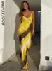 Boofeenaa Jaune Imprimer en satin robe glissante sexy Deep V cou cou de coude arrière sans dossie robes longues pour les femmes 2024 Summer Resort Wear C70-EZ18 240419