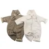 Endelar 2st Baby Jumpsuit Scarf Set Autumn Winter Korean Toddler Outfit Suit Lamb Wool Loose Newborn Onesie Spädbarnsflickor Kläder