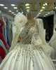 Luxury Ball Gown Wedding Dresses Pear Flower Applique Diamond Bridal Gown Dubai Arabic Dress Vestido De Novia Sweep Train