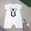 Summer Baby Rompers 100%Cotton Luxury Designer Newborn Boy Rompers Cartoon Cartoon Animale Stamped Girl Supuits