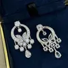 Boucles d'oreilles en peluche solide personnalisée 10k blancs femmes femmes étalons à l'eau Drop Wassanite diamants diamants anniversaire de fiançailles de mariage