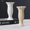Vasos Roman Pillar Ceramic Vas
