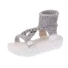 Casual schoenen beige hakken sandalen lage hakken met strap 2024 zomer zachte zwarte meisjes mode comfort solide stof